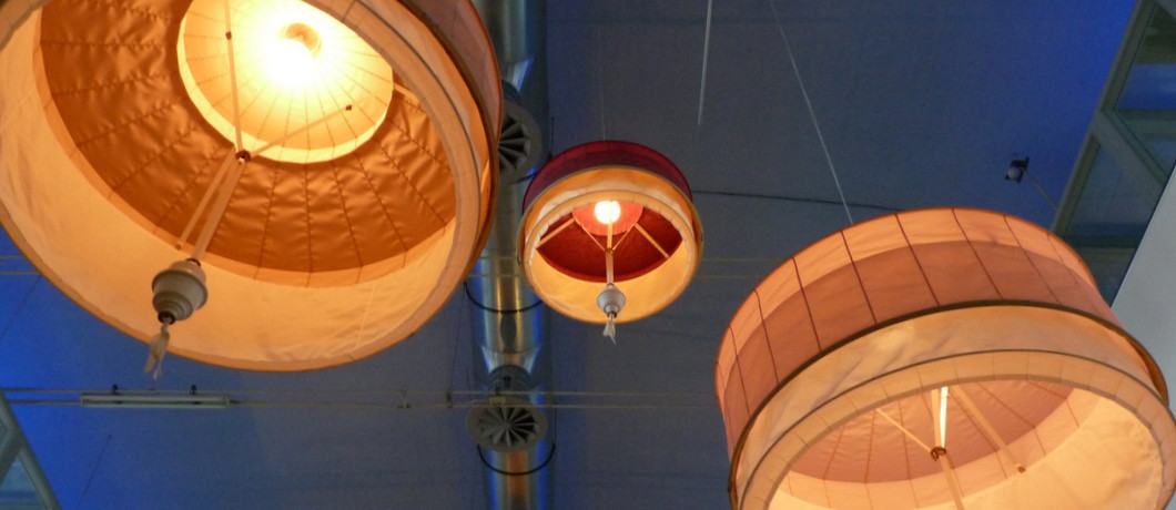 lampen uit alle tijden in de Verkadefabriek