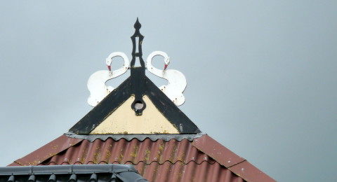 Uilenborden op boerderijen