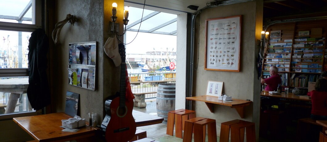 Restaurant 't Ailand in de haven van Lauwersoog