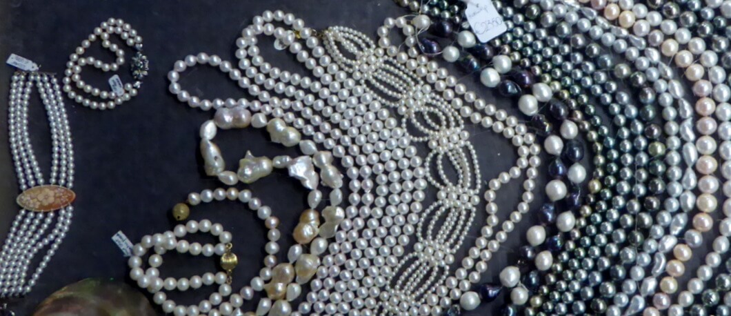 Parelkettingen bij Lyppens