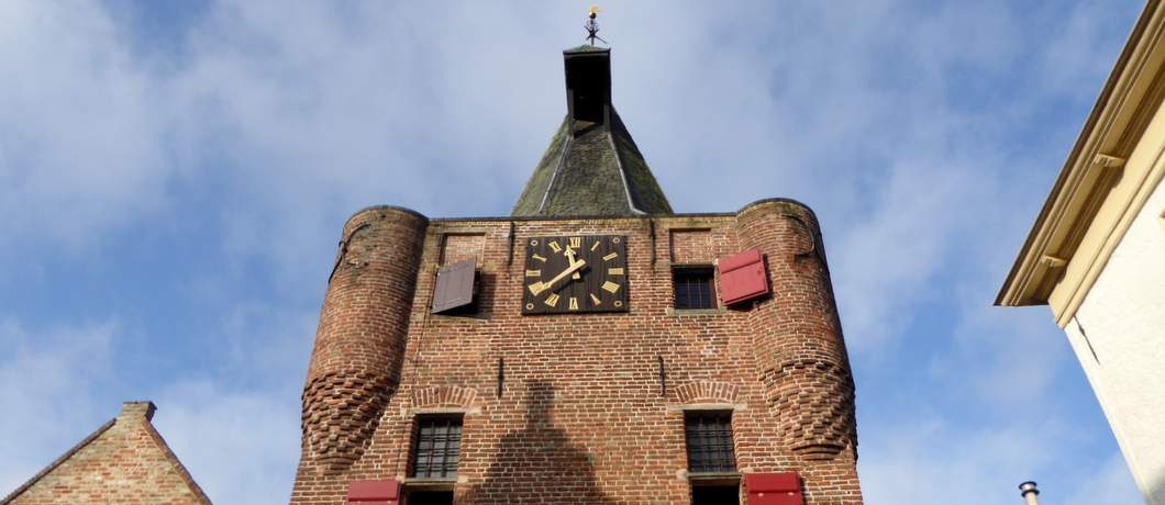 De Middeleeuwse Vischpoort van Elburg.