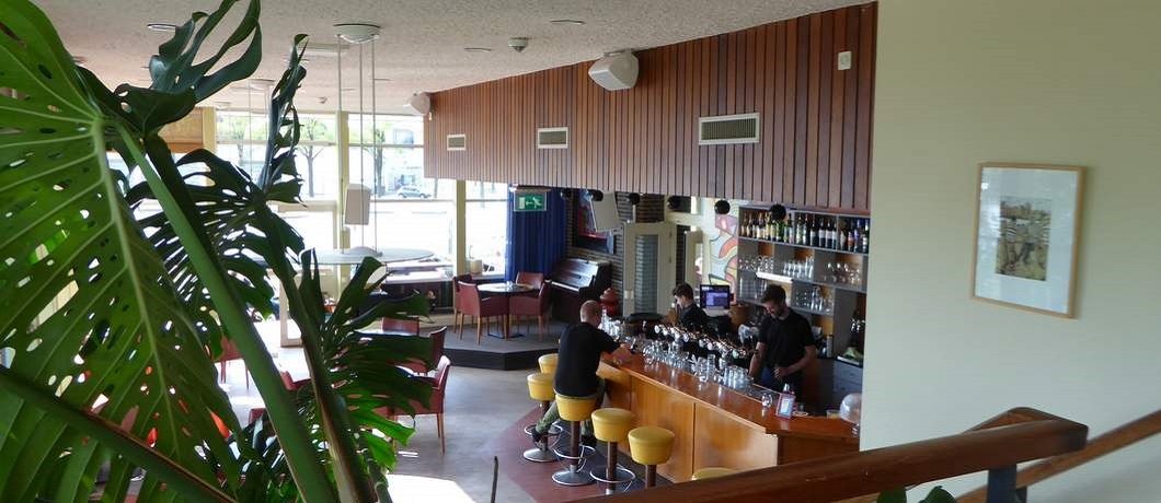 Retro bar van Pension Homeland