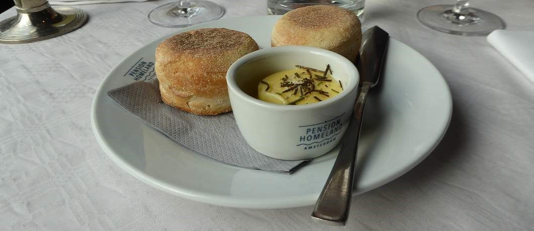 Servies en appetizer bij Pension Homeland