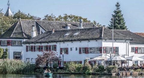 Restaurant Ross Lovell aan de Waal bij Rijsoord