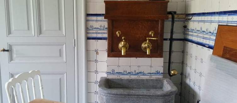 Detail uit de originele keuken van villa Oud Groevenbeek