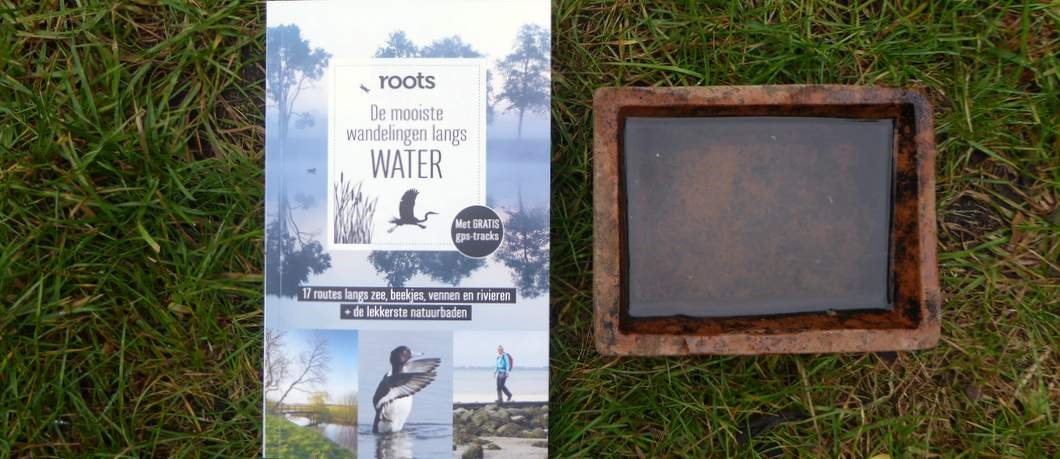 Wandelgids De mooiste wandelingen langs WATER van Roots magazine