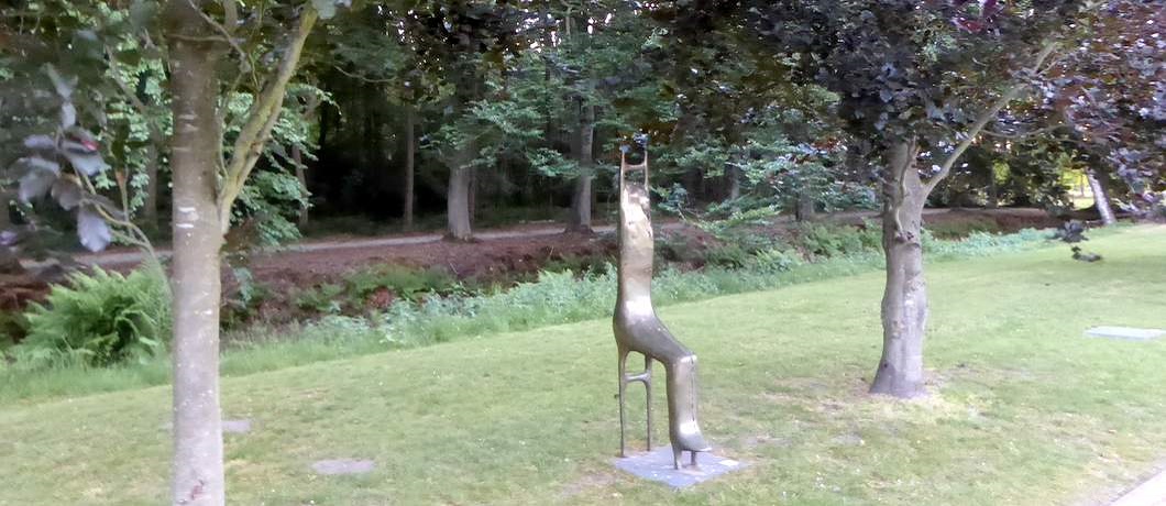 vrouw-eja-siepman-van-den-berg-beeldenpark-de-havixhorst-davides