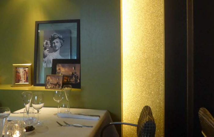 Interieur met Italiaanse accenten in restaurant Verso in Enschede