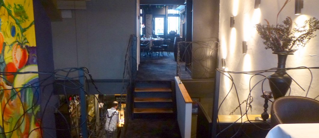 De vide verdeelt de bovenverdieping in tweeën bij restaurant Ratatouille in Harderwijk