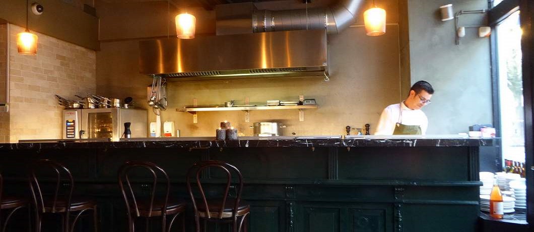 Open keuken in duurzaam restaurant The Green Rose