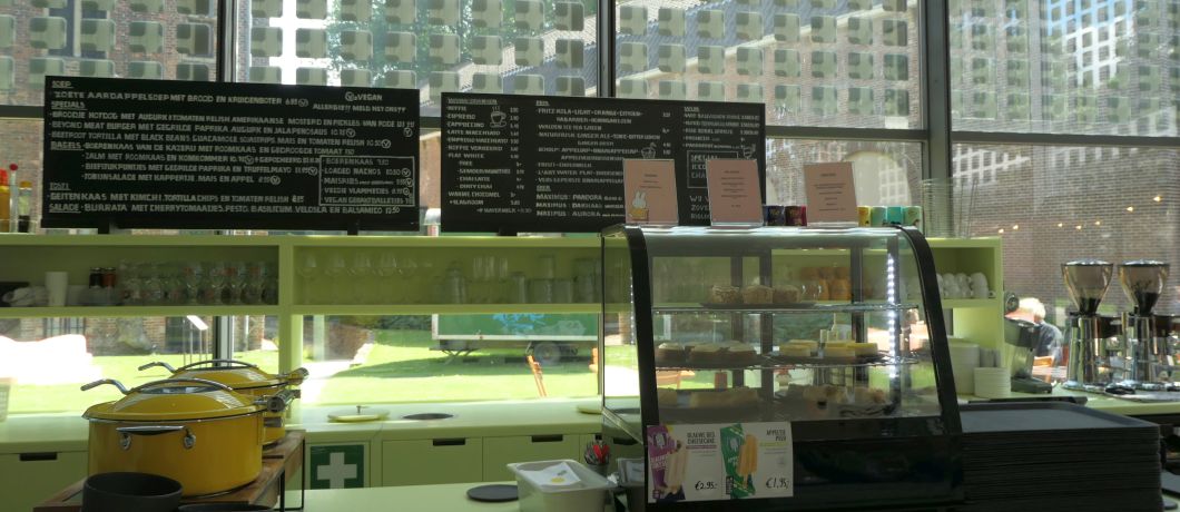 De vegetarische en grotendeels vegan menukaart in Museumcafé Centraal in Utrecht